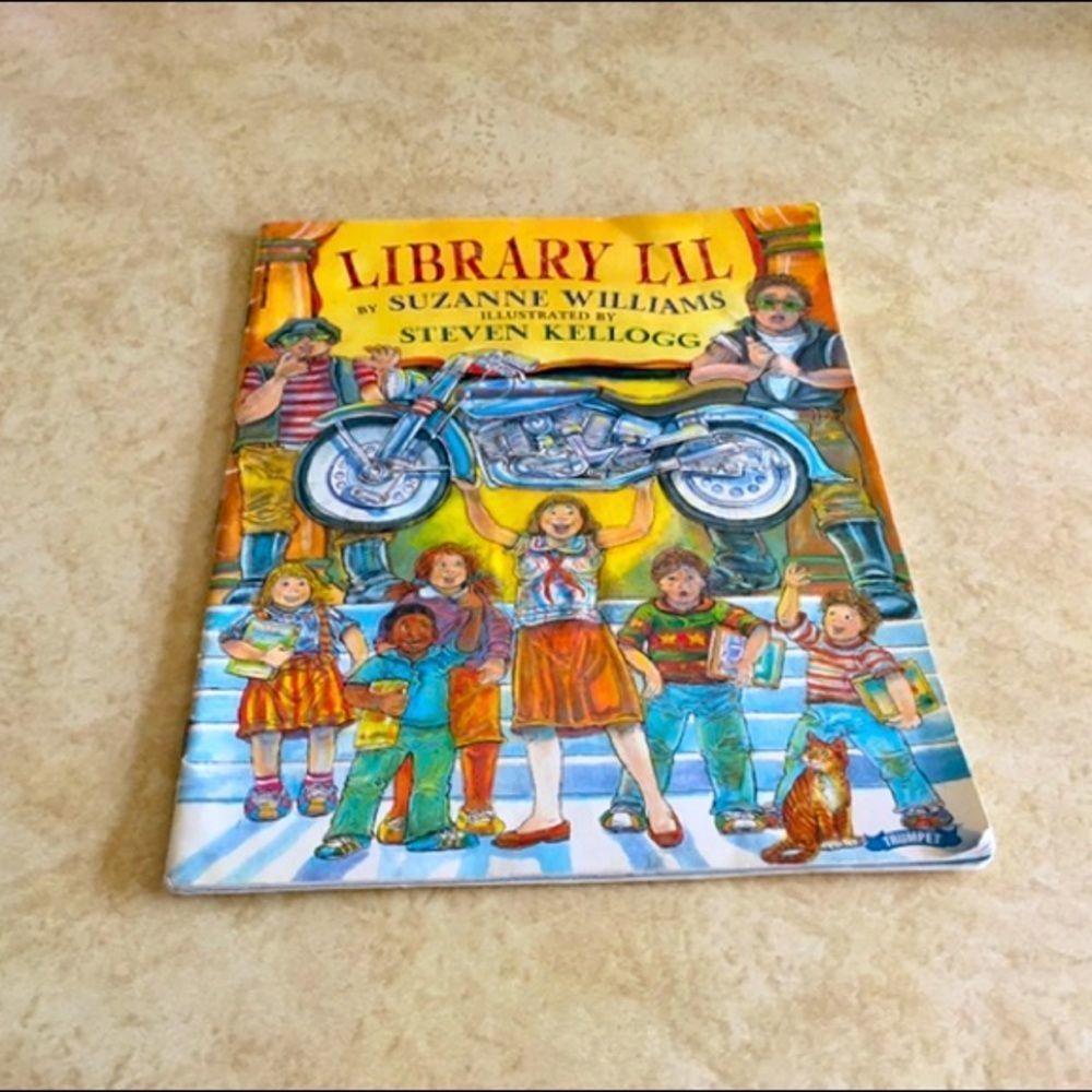 Library Lil by Suzanne Williams